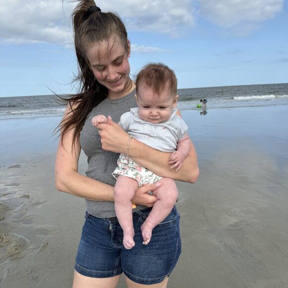 FINAL SHOW 11/8/2025 - CLOSING CLOSET - Picture 8 of 15